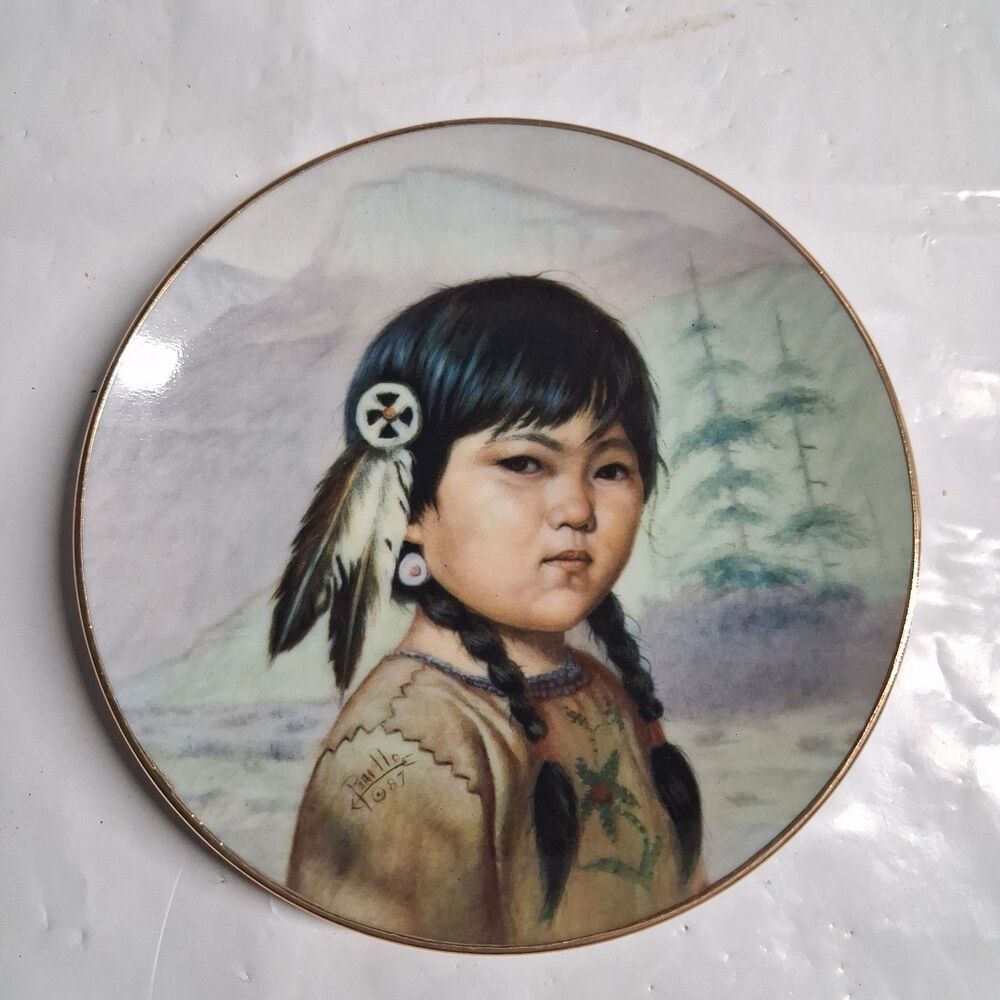 Artaffects “Wildflower” Portraits by Perillo Limited Plate #1701  1989 4.25 inch
